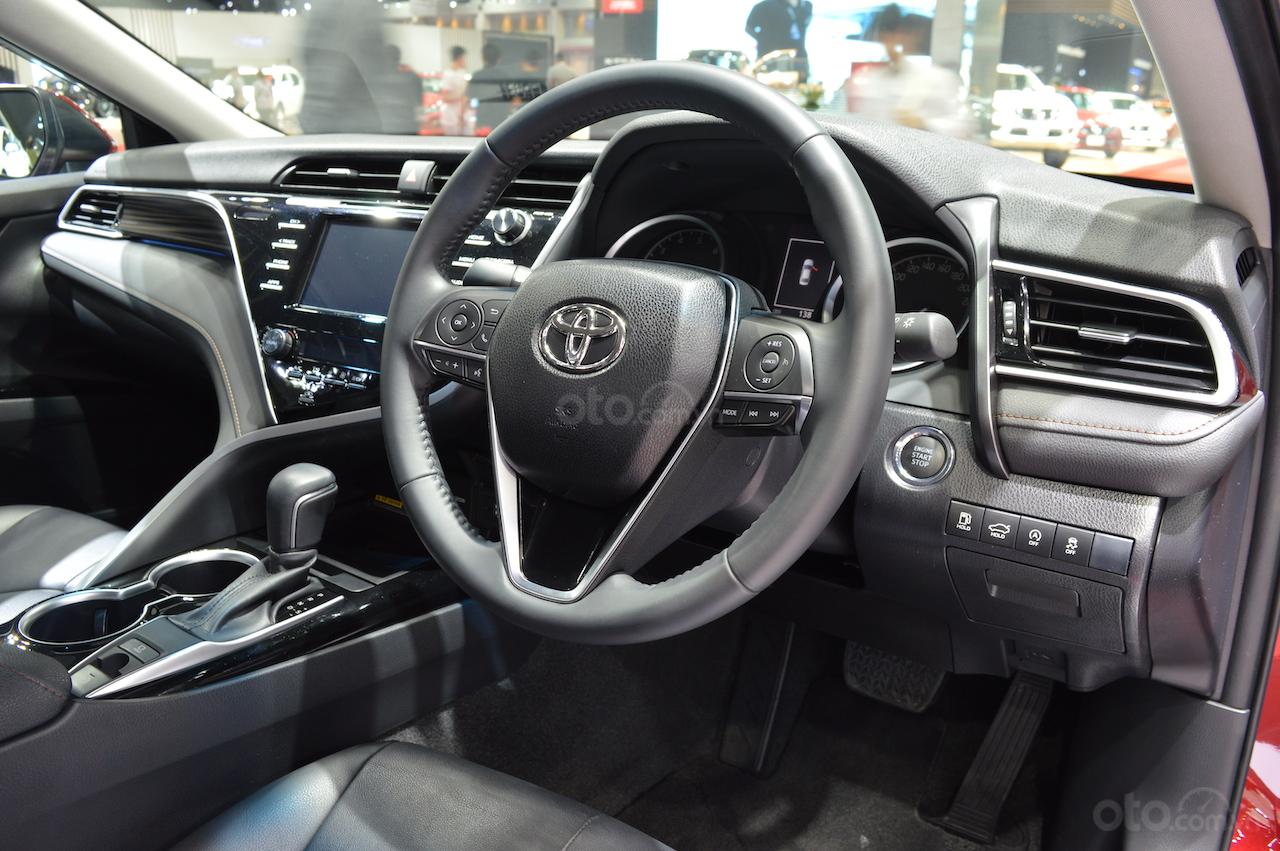 [BIMS 2019] Toyota Camry TRD Sportivo 2019 đầy đủ công nghệ