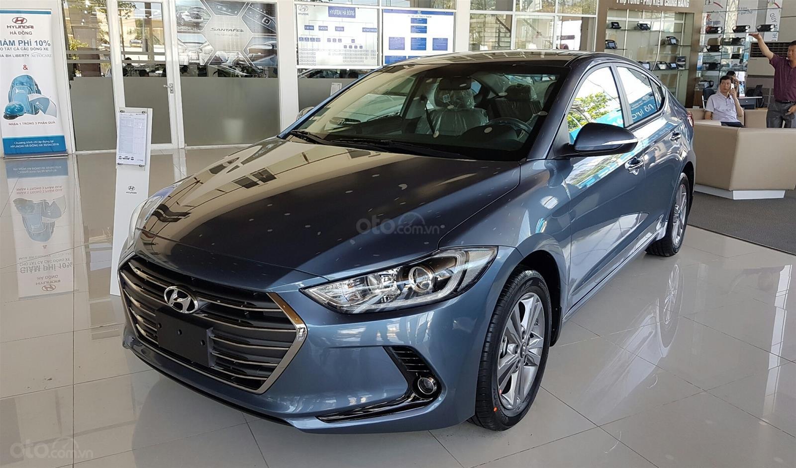 Xe Hyundai Elantra Xe Hyundai Elantra