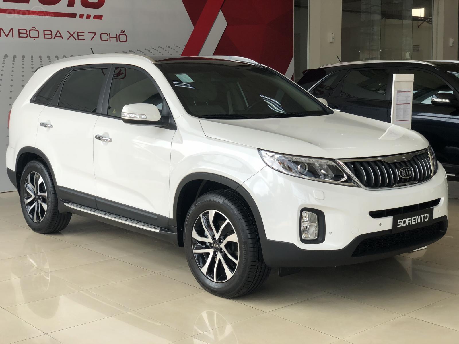 Giá lăn bánh xe Kia Sorento 2019, rẻ nhất phân khúc SUV 7 chỗ a1