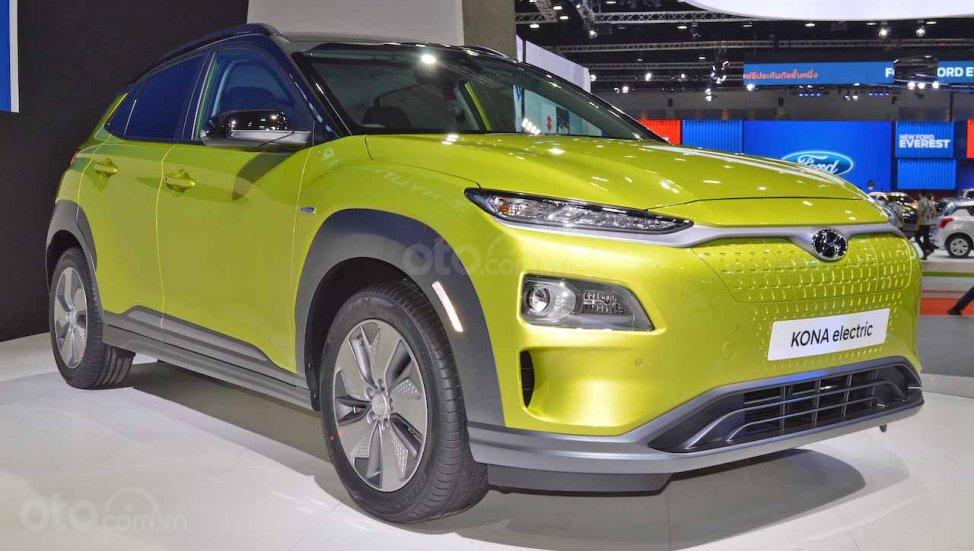 Hyundai Kona Electric ra mắt triển lãm Bangkok 2019 - ảnh đầu xe 1