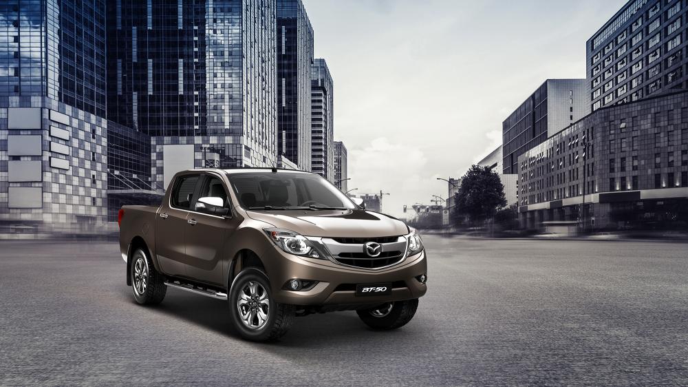 Ế chầy ế chật, giá lăn bánh Mazda BT-50 2019 đi về đâu sau khi tăng phí trước bạ.