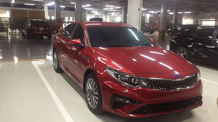 Lộ ảnh chi tiết xe Kia Optima 2019 tại Việt Nam 2 Lộ ảnh chi tiết xe Kia Optima 2019 tại Việt Nam a2