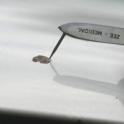 Hướng dẫn sửa xe tróc sơn, ô tô trầy và có rỉ sét tại nhà - Hư hỏng xuất hiện rỉ Hướng dẫn sửa xe tróc sơn, ô tô trầy và có rỉ sét tại nhà - Hư hỏng xuất hiện rỉ