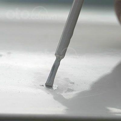 Hướng dẫn sửa xe tróc sơn, ô tô trầy và có rỉ sét tại nhà - Áp dụng sơn chính Hướng dẫn sửa xe tróc sơn, ô tô trầy và có rỉ sét tại nhà - Áp dụng sơn chính