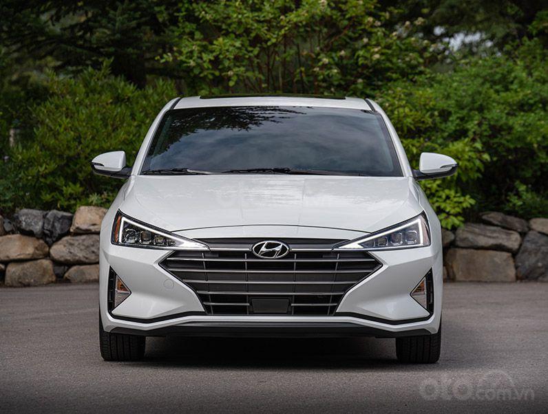 Hyundai Elantra 2019.