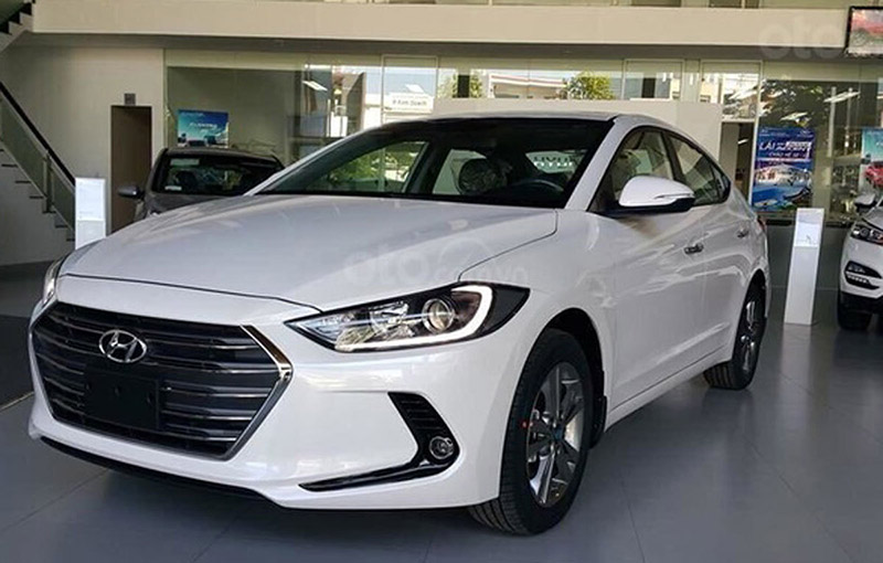 5 mẫu sedan hạng C giá rẻ bán chạy nhất thị trường ô tô Việtsdfg