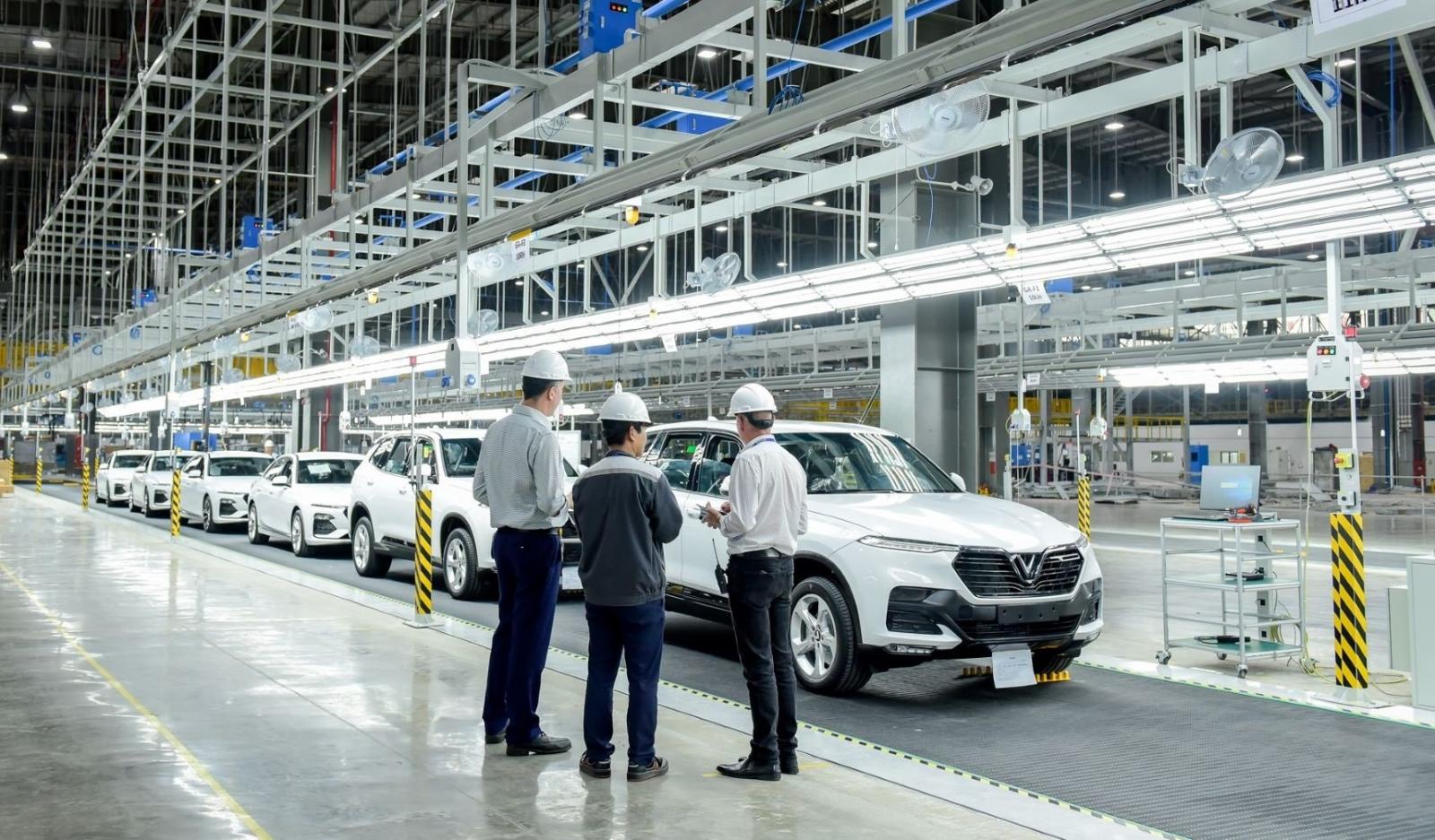 Tổ hợp nhà máy sản xuất ô tô VinFast sẽ được khánh thành vào tháng 6/2019...