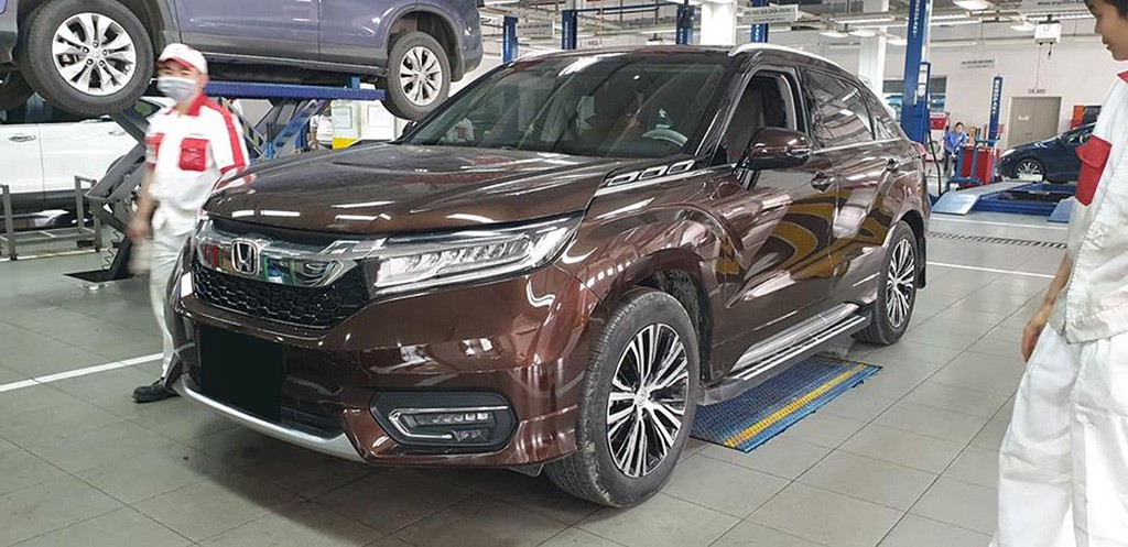 SUV Honda Avancier bất ngờ xuất hiện tại đại lý ở Việt Nam