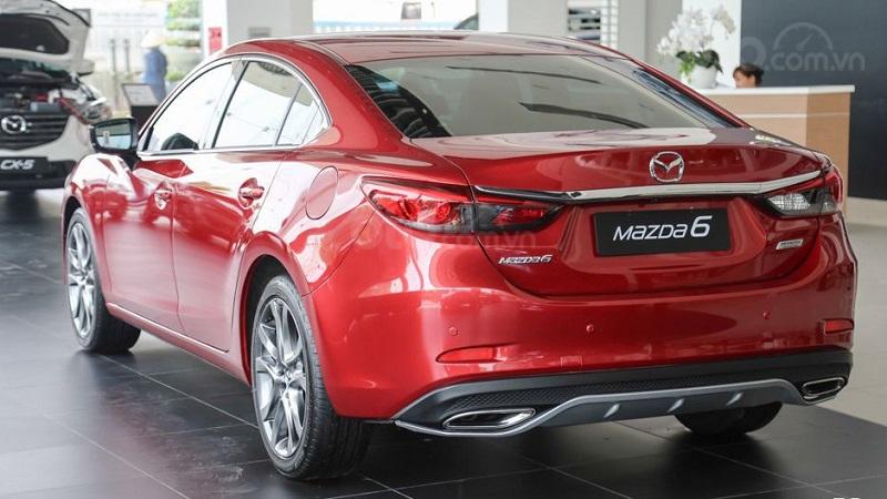 Voi tam gia xap xi mot ty dong chon Mazda 6 2019 hay Kia Optima 2019