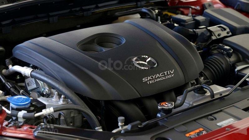 Khoang động cơ Mazda 6 2019...