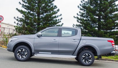 Đánh giá xe Mitsubishi Triton 2019 bản 4x2 MT về vận hành