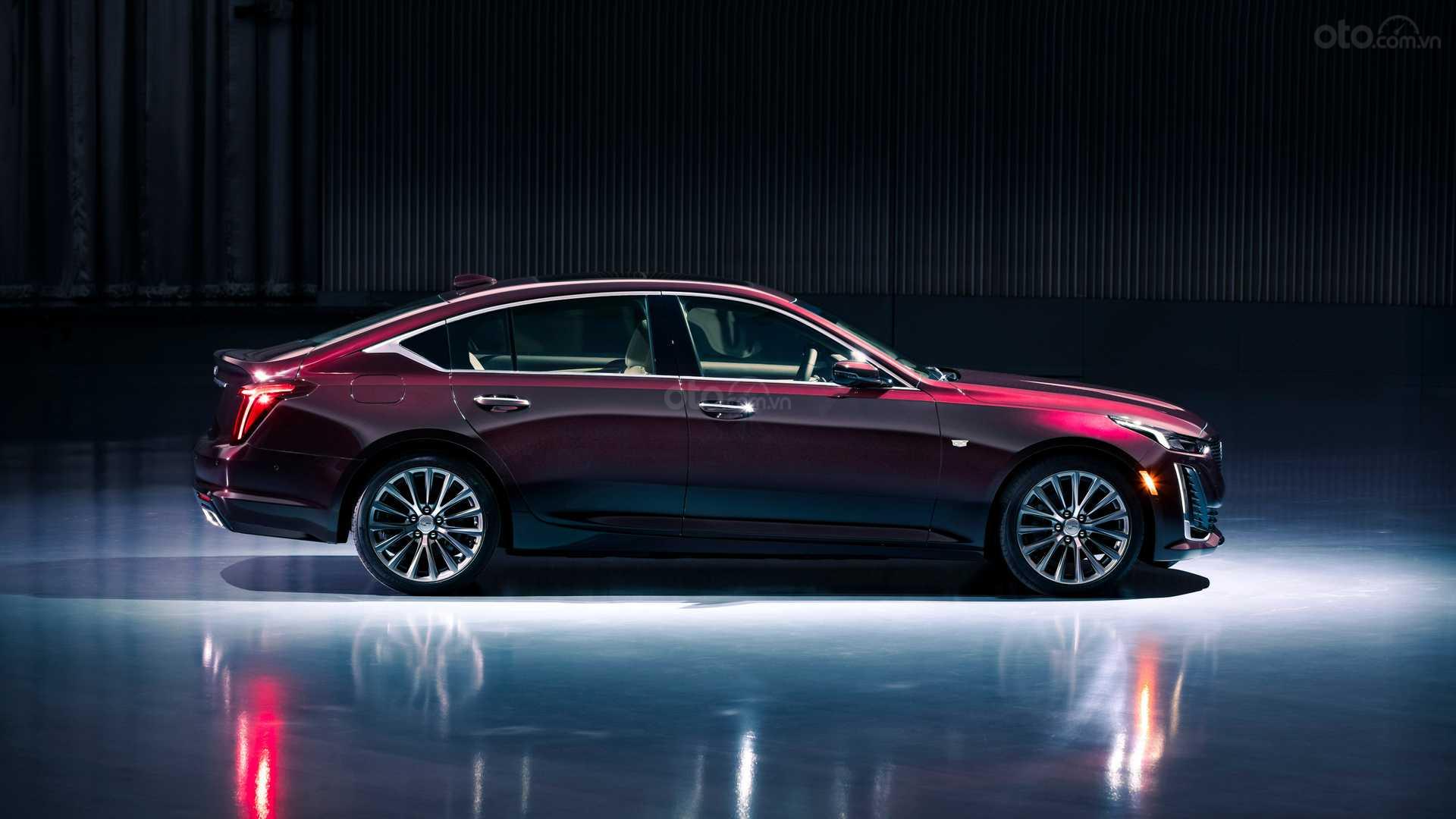 Đánh giá xe Cadillac CT5 2020