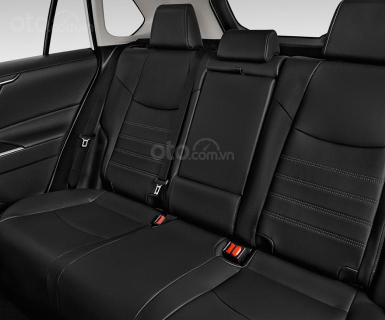 Ghế sau của Toyota RAV4 2019.