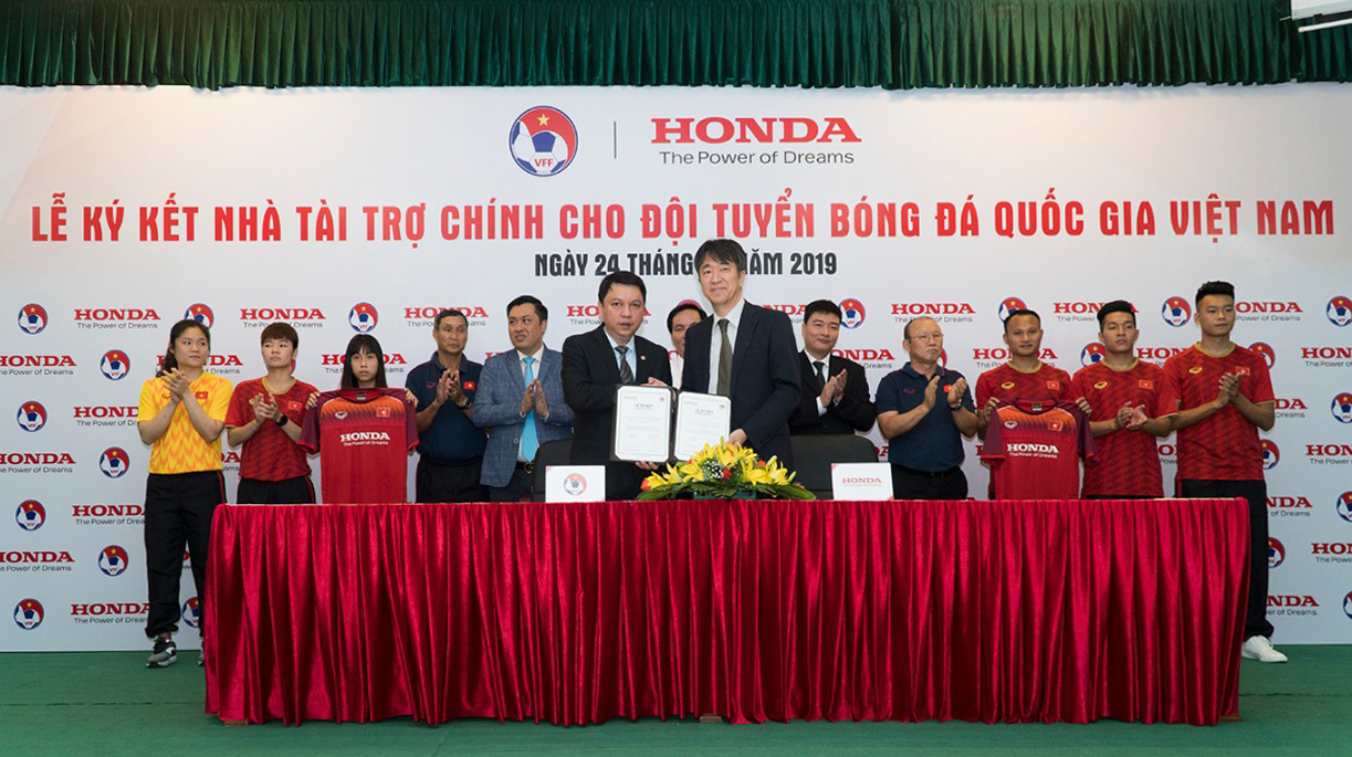 Họp báo công bố nhà tài trợ chính