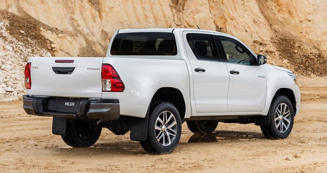 Toyota Hilux 2019 có phiên bản đặc biệt mới a1 Ngoại thất xe Toyota Hilux 2019 bản đặc biệt