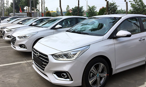 Hyundai Accent hoàn thiện nâng cấp, tăng giá bán tại đại lý a1