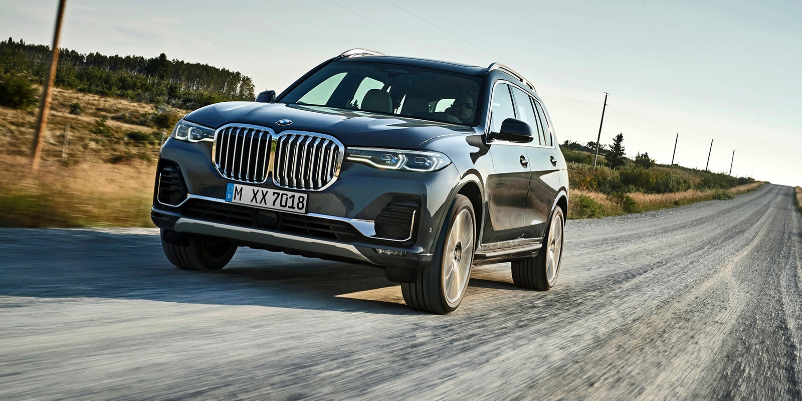 BMW X7 2019 màu ghi bạc