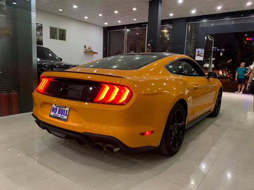 Ford Mustang 2019 “màu độc” bất ngờ về Việt Nam dành cho đại gia