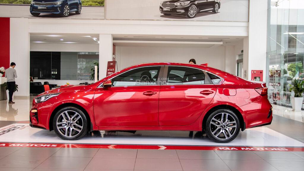 So sánh xe Honda Civic 1.5 RS 2019 và Kia Cerato 2.0 Premium 2019 về thiết kế thân xe - Ảnh 1.