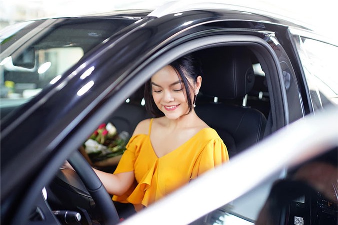 Mercedes-Benz GLC 250 mà Phạm Quỳnh Anh vừa mua có gì đặc biệt? a5