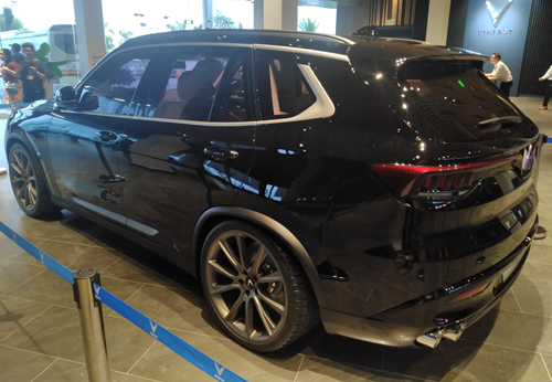 Nhìn lại loạt ảnh xe ô tô VinFast chạy thử tại Việt Nam a10