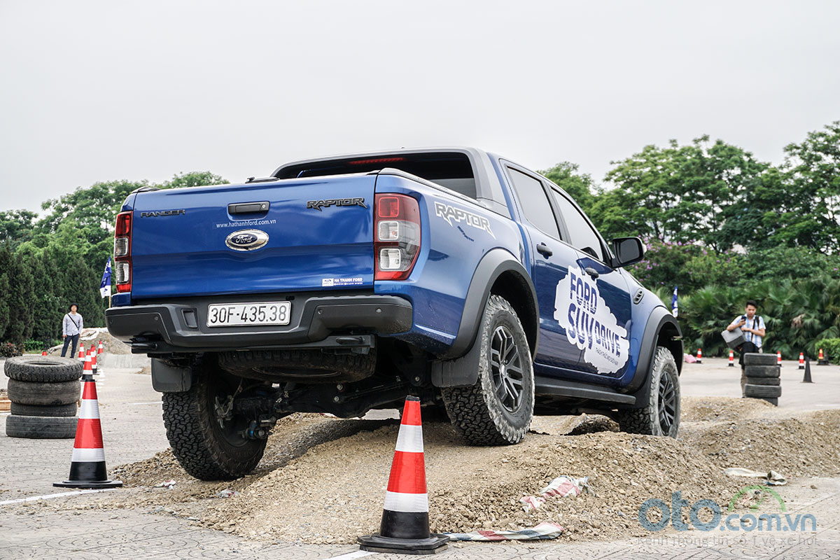  Các bài trải nghiệm Ford SUV Drive đa dạng 4.
