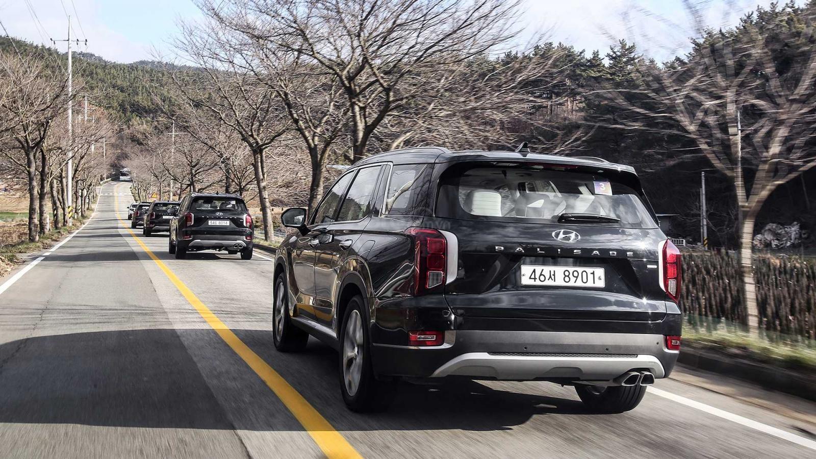 Ảnh chi tiết Hyundai Palisade sắp về Việt Nam bản dành cho thị trường Hàn a8