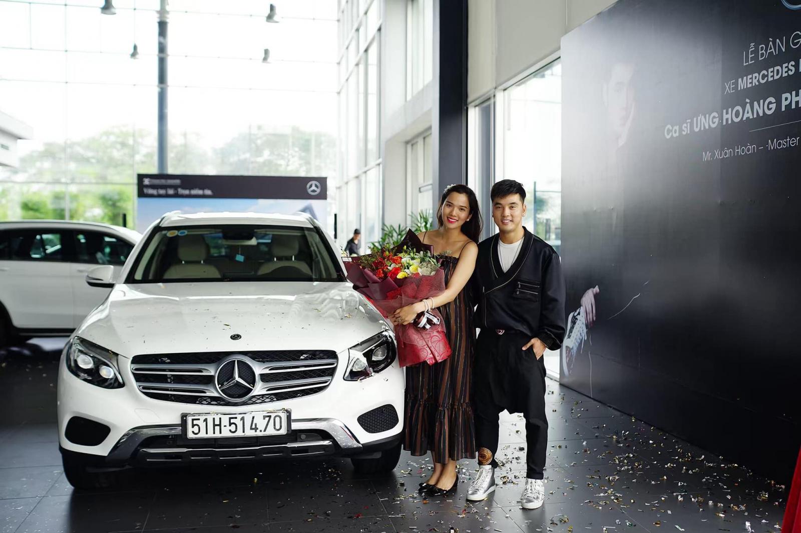 Ưng Hoàng Phúc tậu Mercedes-Benz GLC 250 4Matic "nịnh vợ" a2