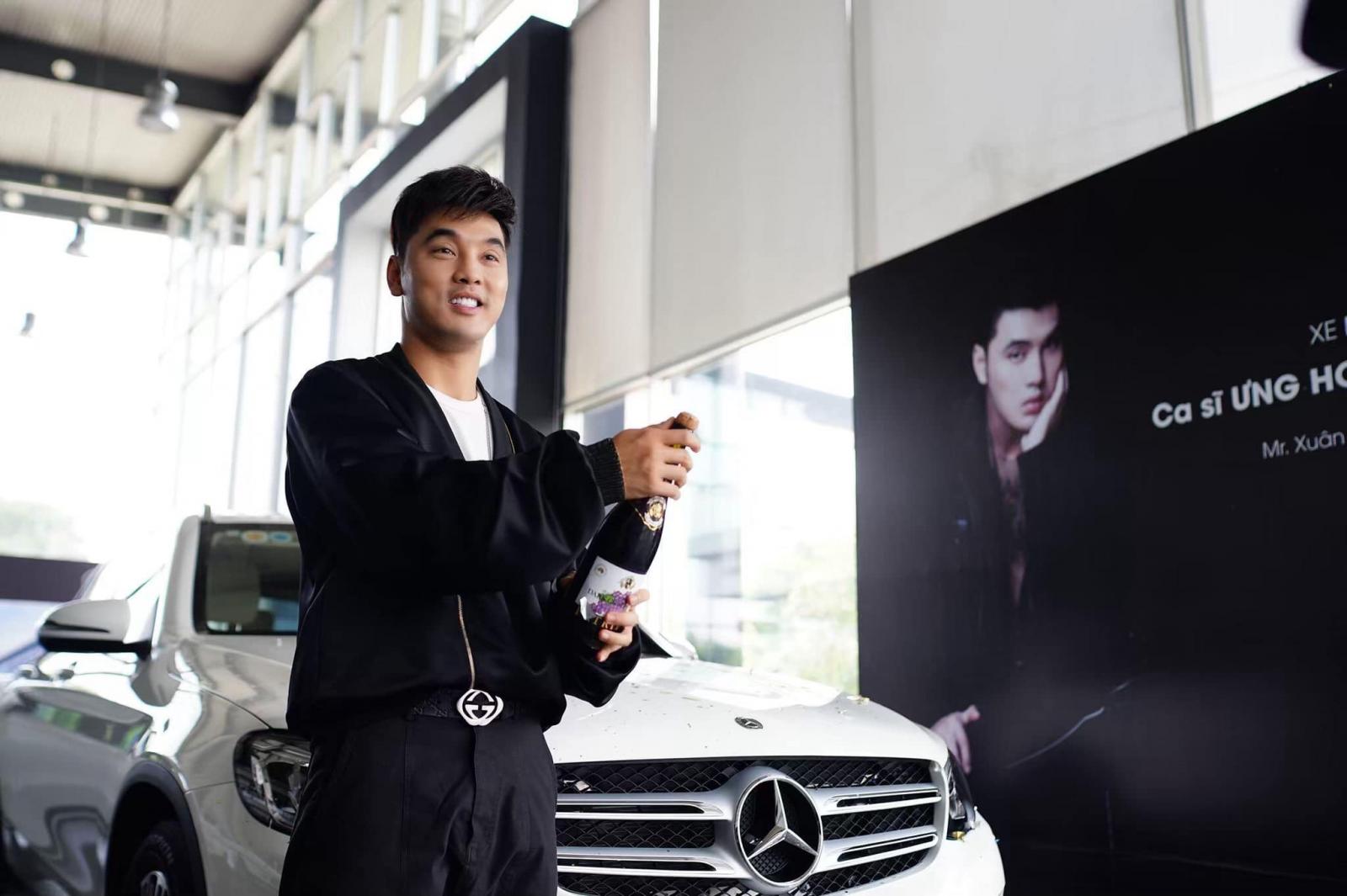 Ưng Hoàng Phúc tậu Mercedes-Benz GLC 250 4Matic "nịnh vợ" a6