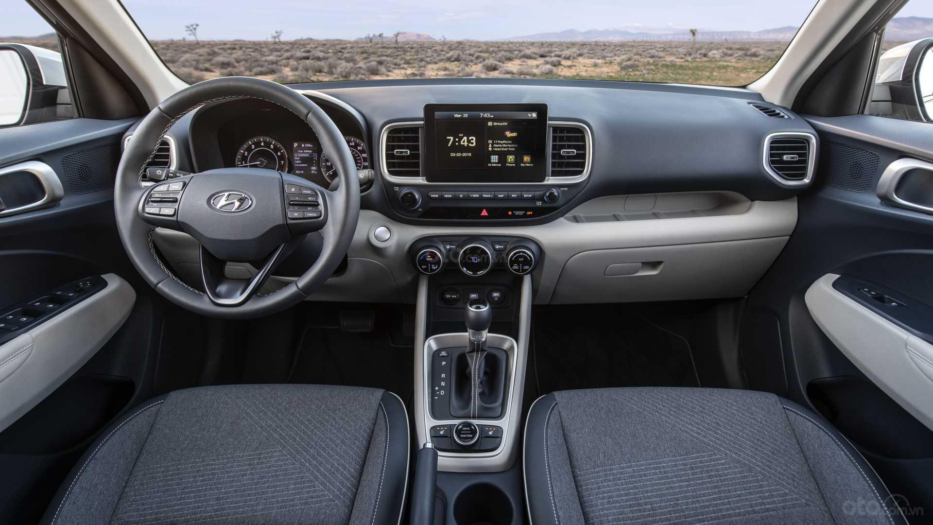 Đánh giá Hyundai Venue 2020 - bảng điều khiển