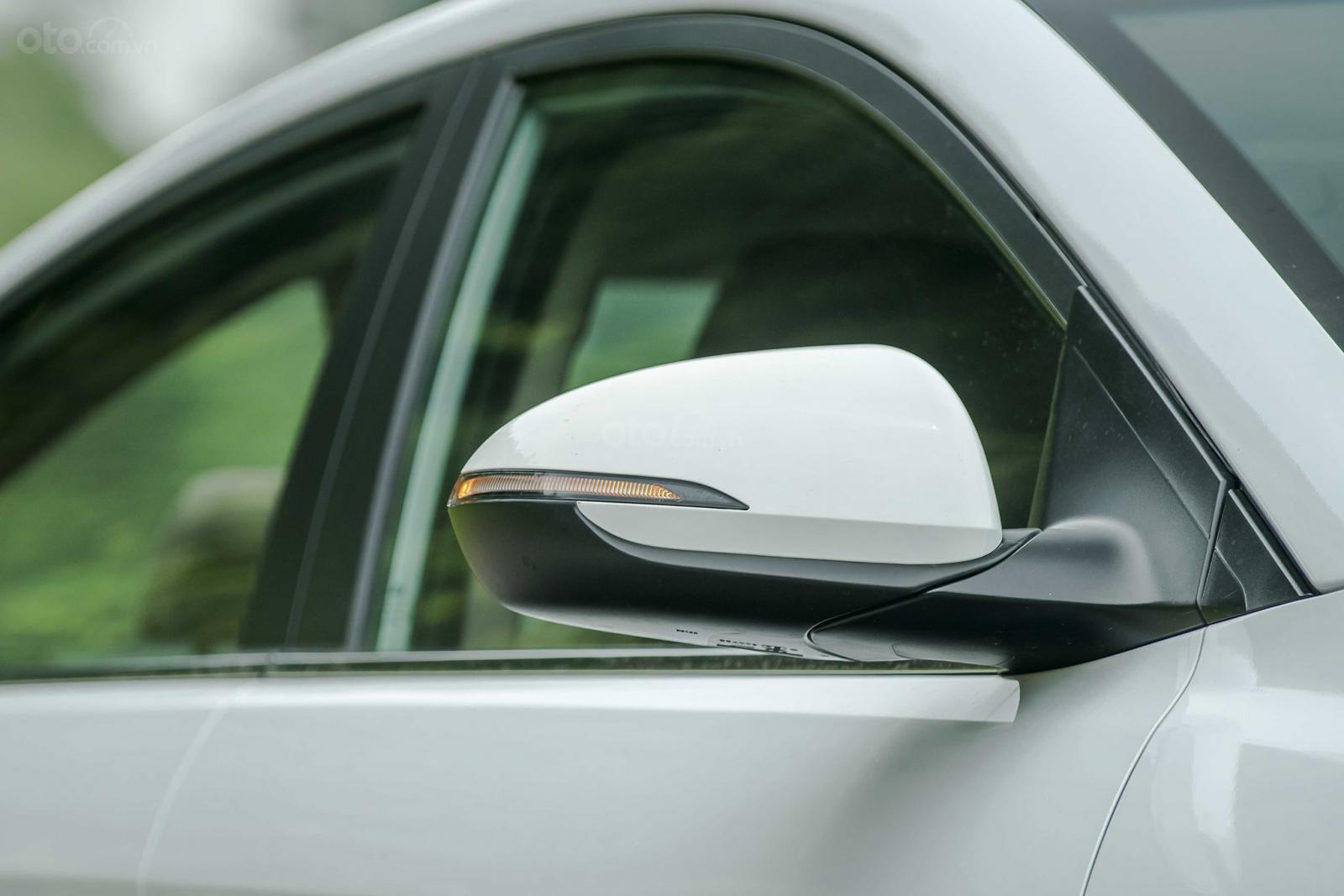 Gương chiếu hậu Hyundai Elantra 2019...