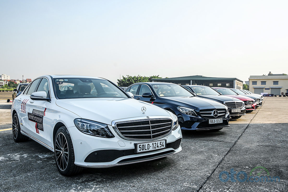 Mercedes-Benz Driving Academy 2019 1.