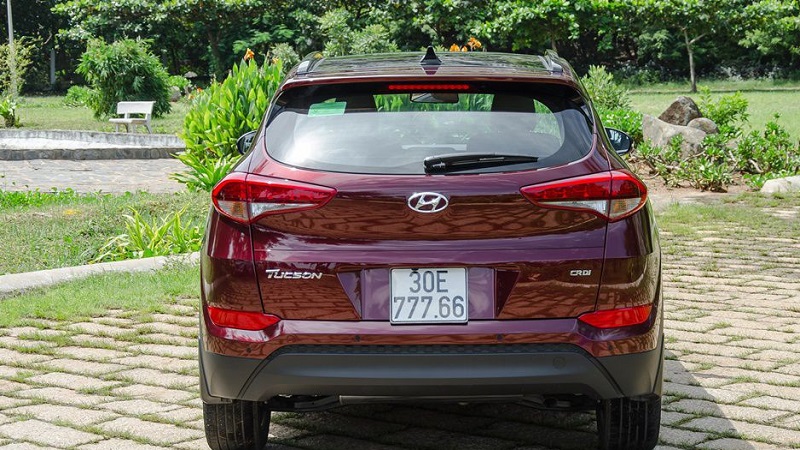 Đuôi xe Hyundai Tucson 2018...