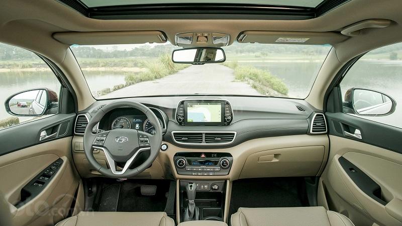 Cabin Hyundai Tucson 2019 Cabin Hyundai Tucson 2019...