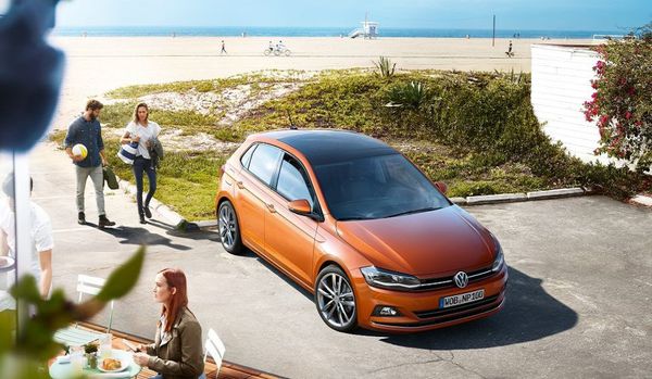 Giá xe Volkswagen Polo mới nhất Giá xe Volkswagen Polo mới nhất.