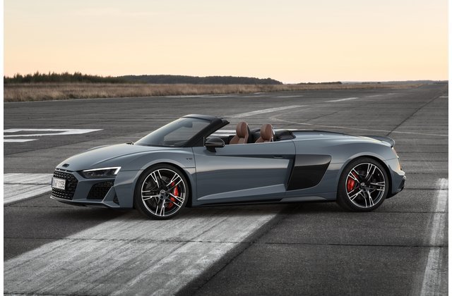 Thiết kế ngoại thất ấn tượng của Audi R8 2020.