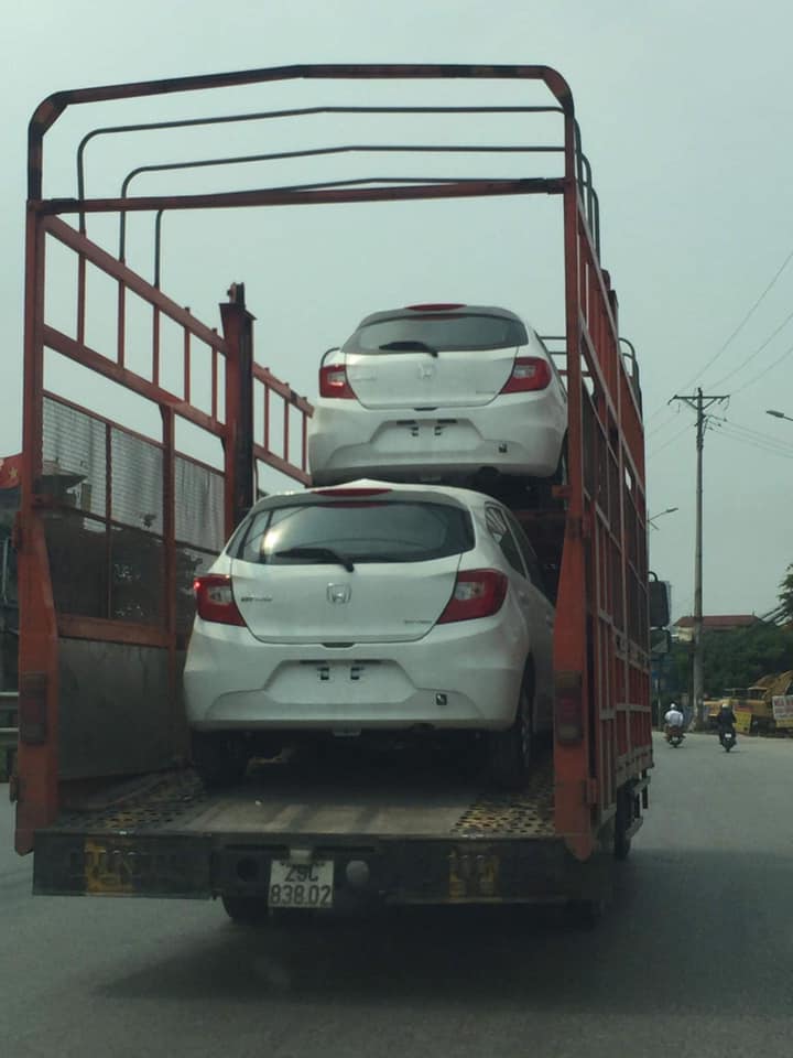 Lộ ảnh Honda Brio 2019 trên đường về đại lý, sắp ra mắt Việt Nam a1