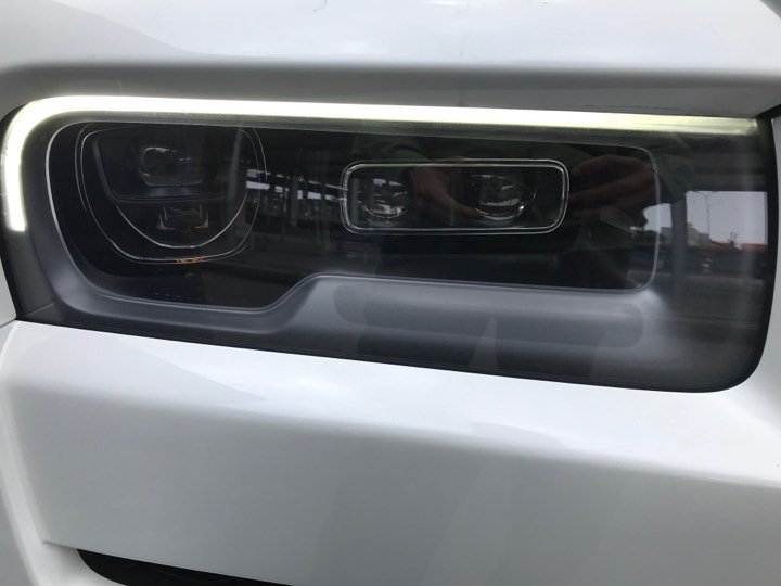 Siêu SUV Rolls-Royce Cullinan 2019 giá trên 40 tỷ đồng dạo phố Hà Nội a6
