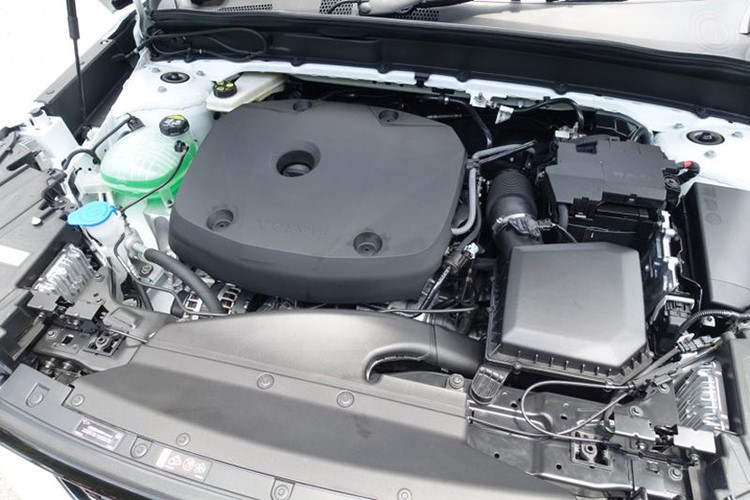 Volvo XC40 2019 sắp đến Việt Nam có gì để "đấu" Mercedes-Benz GLA? 14 Volvo XC40 2019 sắp đến Việt Nam có gì để "đấu" Mercedes-Benz GLA? a14