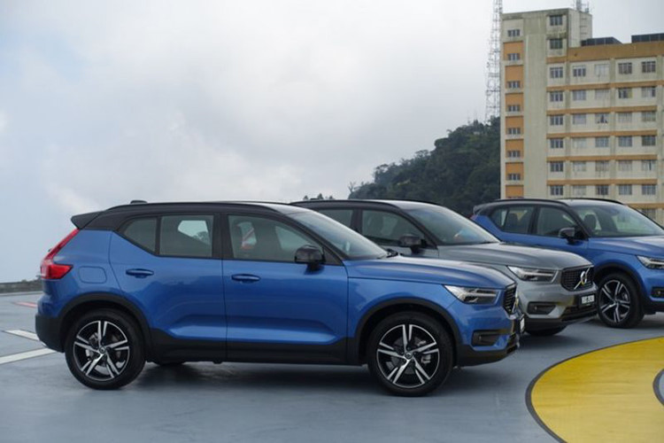 Volvo XC40 2019 sắp đến Việt Nam có gì để "đấu" Mercedes-Benz GLA? 18 Volvo XC40 2019 sắp đến Việt Nam có gì để "đấu" Mercedes-Benz GLA? a18