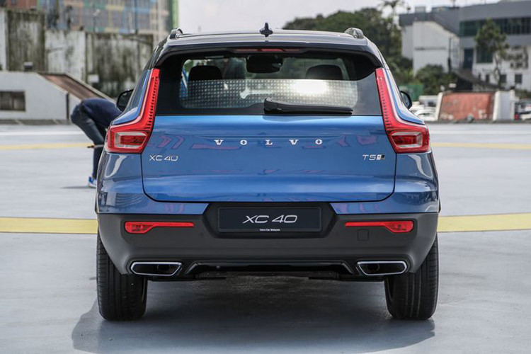 Volvo XC40 2019 sắp đến Việt Nam có gì để "đấu" Mercedes-Benz GLA? 5 Volvo XC40 2019 sắp đến Việt Nam có gì để "đấu" Mercedes-Benz GLA? a5