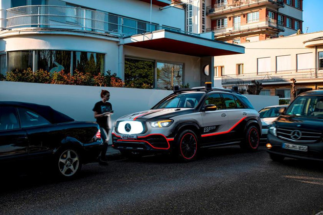 Mercedes GLE mới bổ sung loạt công nghệ an toàn mới 6 Mercedes GLE mới bổ sung loạt công nghệ an toàn mới a6