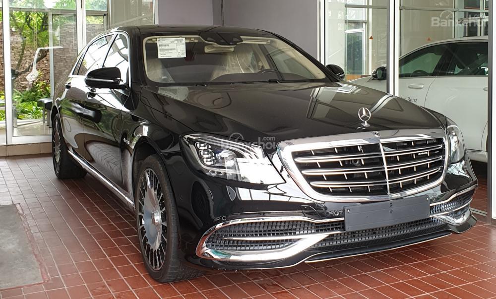 Mercedes Maybach S560 Price Features Interior and Exterior