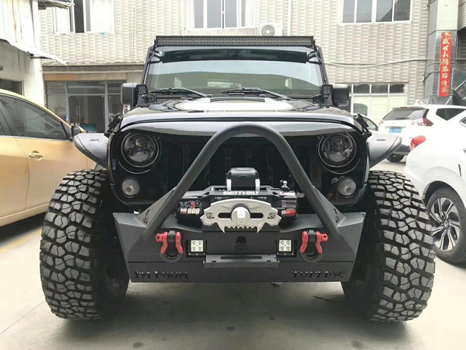 Jeep Wrangler Rubicon độ offroad tại Hà Nội khiến dân chơi thèm khát 2 Jeep Wrangler Rubicon độ offroad tại Hà Nội khiến dân chơi thèm khát a2