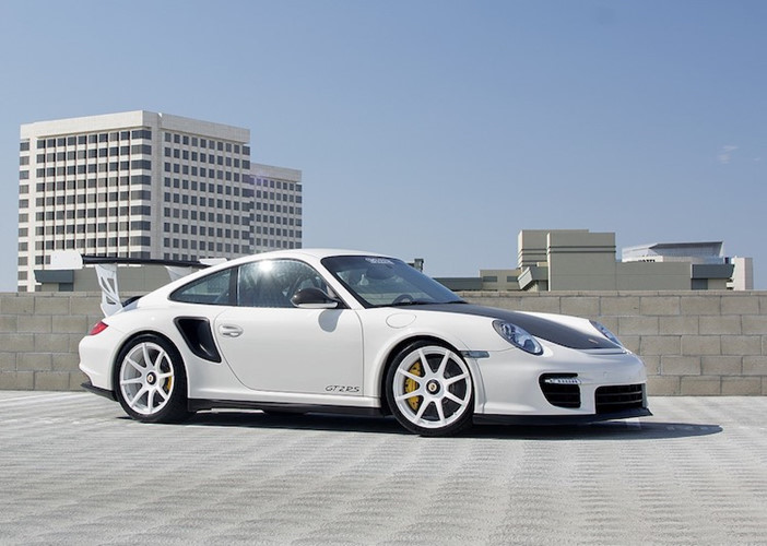 Giá xe Porsche 911 GT2 tại Việt Nam cao hơn Hồng Kông tới 4 tỷ đồng 1 Giá xe Porsche 911 GT2 tại Việt Nam cao hơn Hồng Kông tới 4 tỷ đồng a1