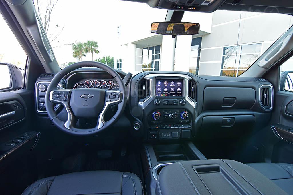 Ưu điểm của Chevrolet Silverado 1500 2WD 2019: Không gian rộng rãi Ưu điểm của Chevrolet Silverado 1500 2WD 2019.