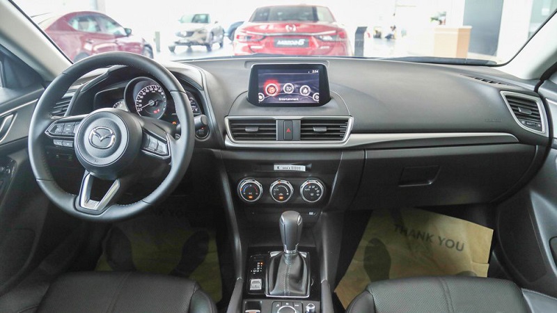 Khoang cabin Mazda 3 2.0 2019 Khoang cabin Mazda 3 2.0 2019...