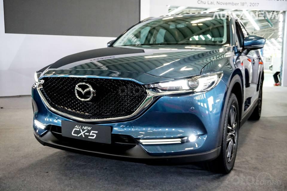 Mazda CX - 5 giảm giá 50 triệu đồng cho khách mua xe tháng 6 này 2a