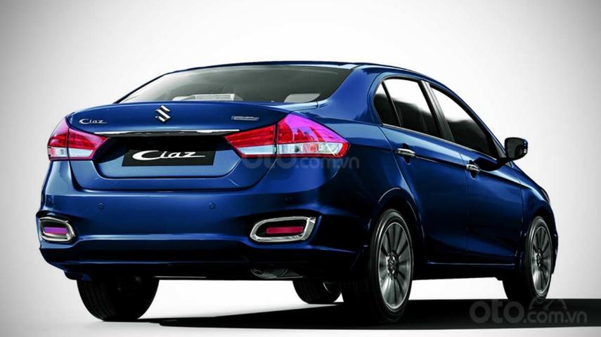 So sánh Suzuki Ciaz 2019 cũ và mới về đuôi xe 2a