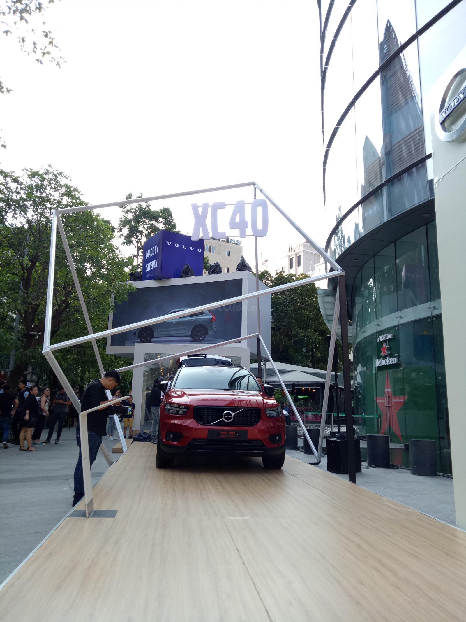 Ảnh chi tiết của&nbsp;Volvo XC40 2019 tại buổi lễ ra mắt - Ảnh 4.